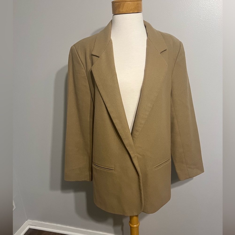 Donny Brook Vtg Wool Women’s Blazer Jacket Size 13/14, Tan Color